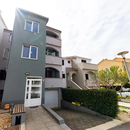 Nea Apartamento Zadar